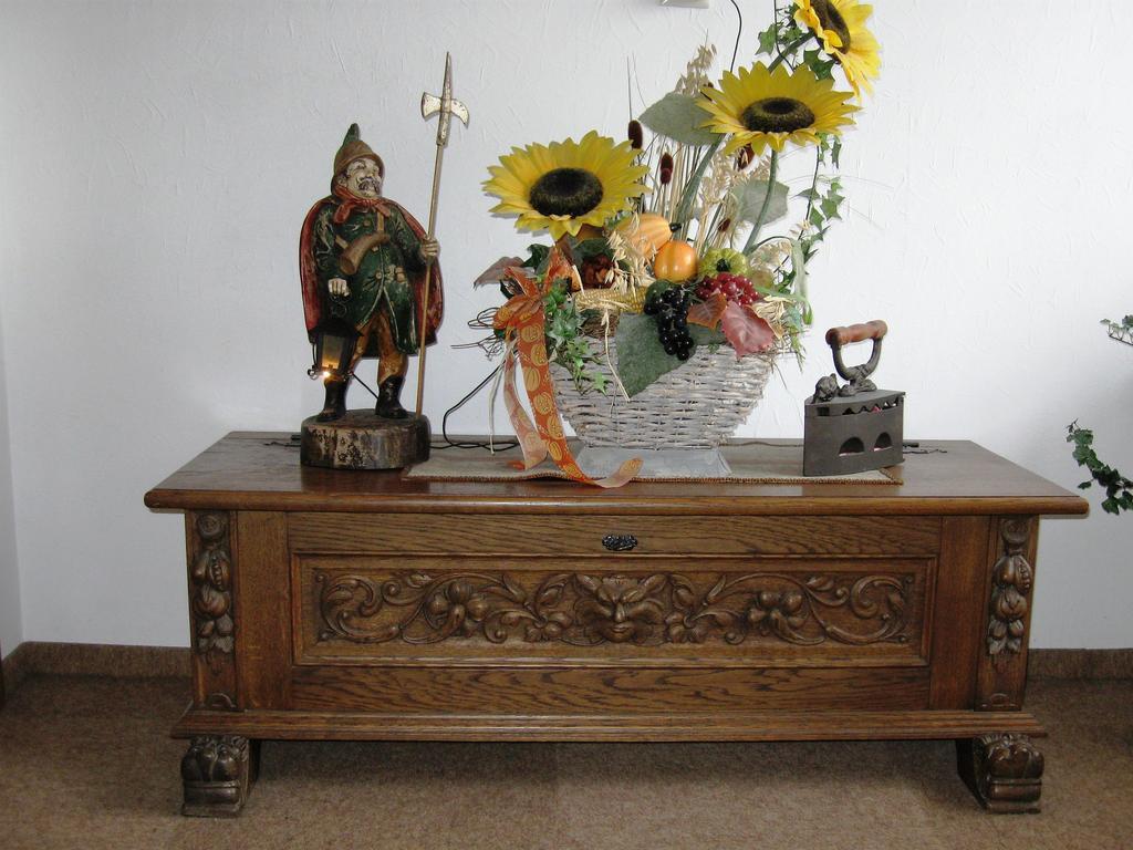 Apartment Hubert Praxmarer Fulpmes Rum bild